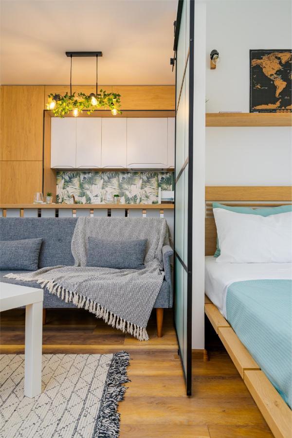 Botanic Nest Panoramic Studio Bucureşti Ngoại thất bức ảnh